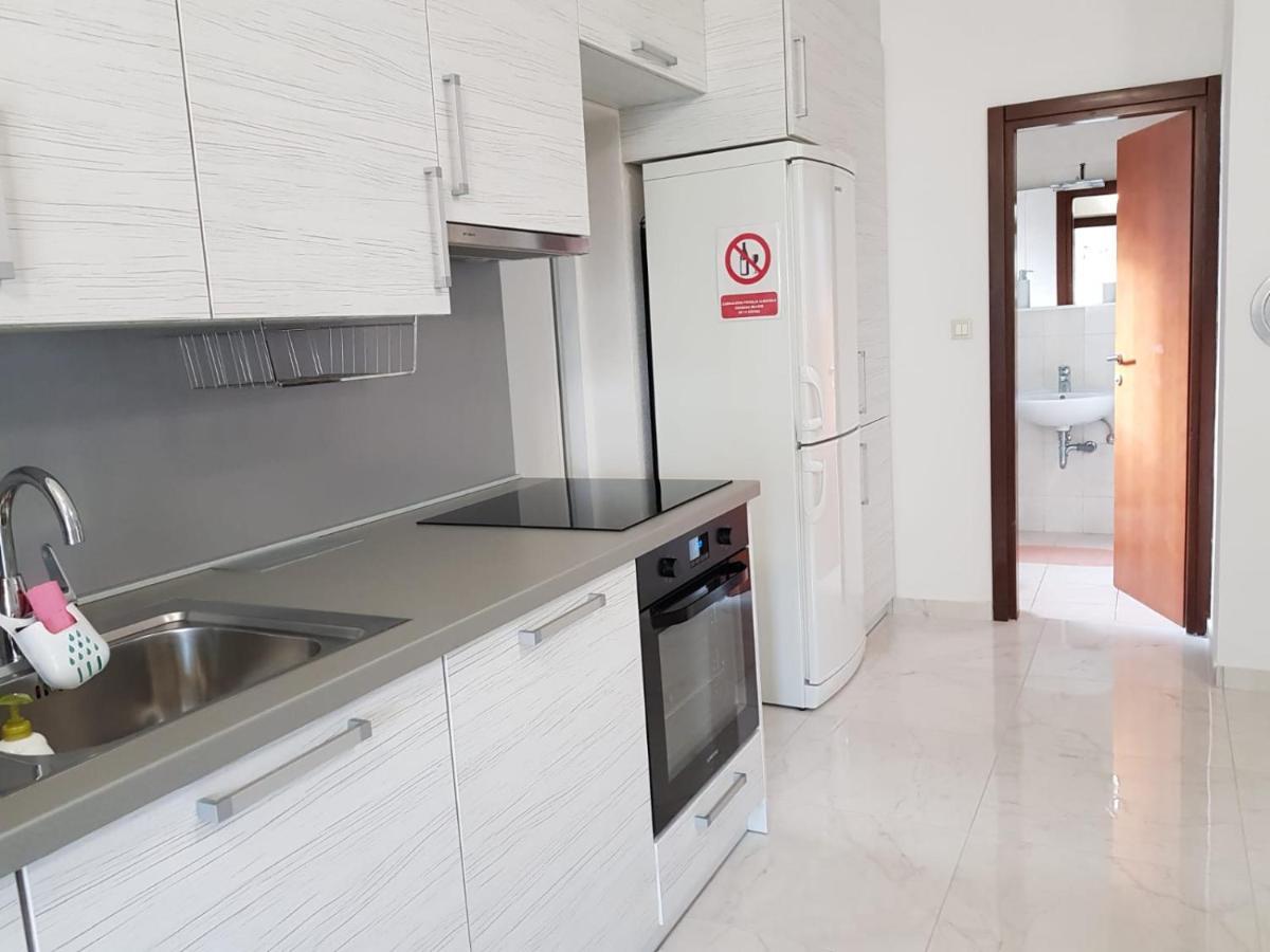 Relax Zone III Apartment Malinska Exterior foto